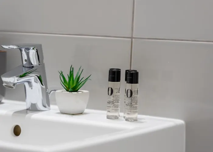 Apartment Swistackiego Comfort Garden View - Properunit